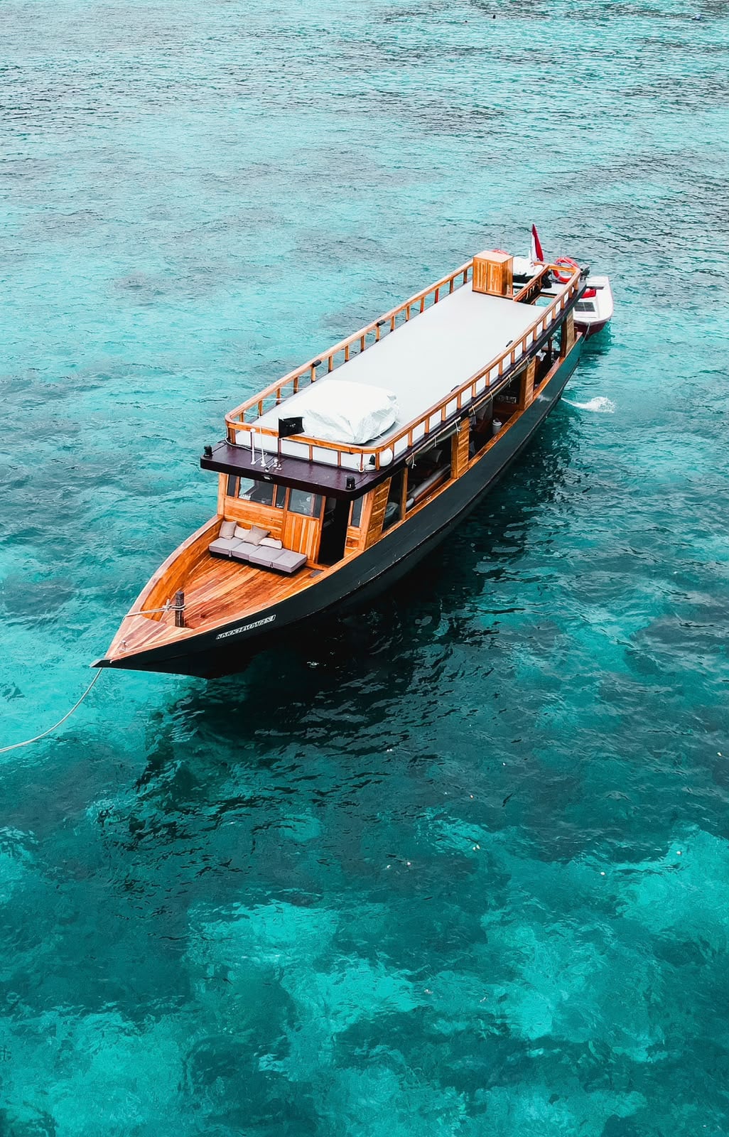 Tur Kapal Premium Open Deck (Shared & Private) thumbnail 4
